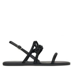Sandały KARL LAGERFELD. Czarne sandały damskie Karl Lagerfeld, bez wzorów, bez obcasa, na płaskiej podeszwie. Za 319.99 zł.