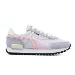 Buty do chodzenia damskie Puma Future Rider Displaced. Fioletowe buty sportowe na co dzień damskie Puma, bez wzorów, z materiału, trekkingowe. Za 374.00 zł.