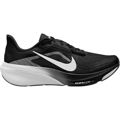 Buty do biegania męskie Nike Air Zoom Pegasus 42. Czarne obuwie do biegania damskie Nike. Za 632.70 zł.