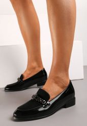 Czarne Lakierowane Mokasyny Loafersy ze Skórzaną Wkładką Ozdobione Klamrą Rinfada. Czarne mokasyny damskie Born2be, z lakierowanej skóry. Za 139.99 zł.