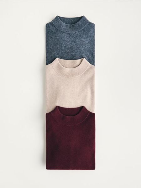 Sweter z wełny merino - beżowy. Brązowe swetry klasyczne damskie Reserved, l, bez wzorów, z wełny, bez kołnierzyka. Za 219.99 zł.