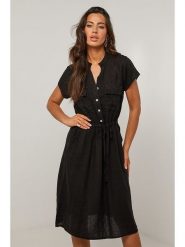 Le Monde du Lin Lniana sukienka w kolorze czarnym rozmiar: 36/38. Czarne sukienki damskie Le Monde du Lin, na co dzień, bez wzorów, ze lnu, klasyczne, bez kołnierzyka, bez ramiączek, midi, proste. Za 130.50 zł.