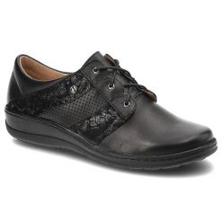 Czarne Półbuty Helios Wygodne Buty Damskie. Czarne półbuty damskie Helios, w ażurowe wzory, z nubiku, sportowe, bez obcasa, na obcasie. Za 179.00 zł.