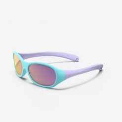 Okulary przeciwsłoneczne turystyczne dla dzieci Decathlon MH K120 - kat. 4. Niebieskie okulary przeciwsłoneczne dziecięce Decathlon. Za 49.99 zł.