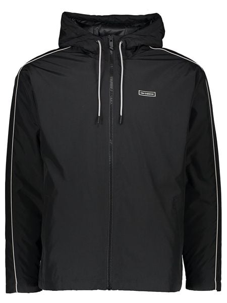 New Balance Kurtka zimowa "Essentials" w kolorze czarnym rozmiar: M. Czarne kurtki męskie New Balance, na zimę, m, bez wzorów, bez kaptura. Za 271.67 zł.