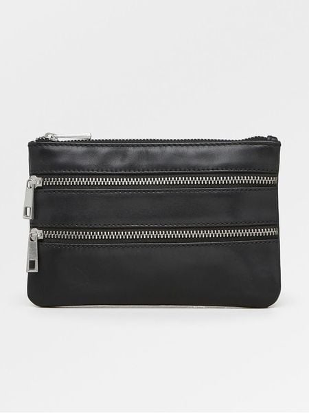 Becksöndergaard Skórzana kopertówka "Sally" w kolorze czarnym - 18 x 11,5 cm rozmiar: onesize. Czarne torebki wieczorowe Becksöndergaard, bez wzorów, z materiału, bez kołnierzyka, bez ramiączek. Za 113.99 zł.