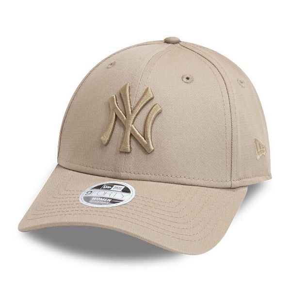 Damska czapka z daszkiem New Era MLB New York Yankees. Brązowe czapki z daszkiem damskie New Era, bez wzorów. Za 179.00 zł.