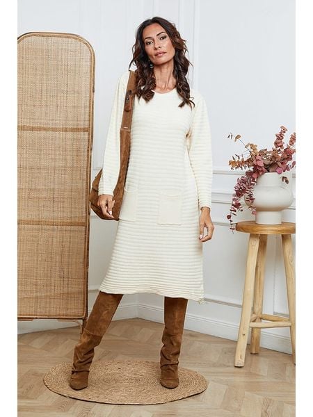 So Cachemire Sukienka dzianinowa "Marwel" w kolorze kremowym rozmiar: XL. Brązowe sukienki damskie So Cachemire, xl, bez wzorów, z dzianiny, bez kołnierzyka, bez ramiączek, midi. Za 295.86 zł.