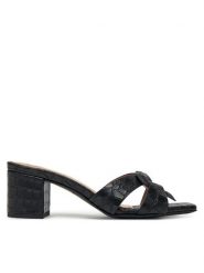 LOVE MOSCHINO Klapki JA28065G1MIB0000 Czarny. Czarne klapki damskie Love Moschino, bez wzorów, ze skóry, bez obcasa. Za 769.99 zł.