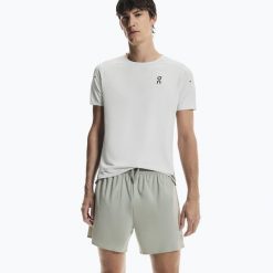 Spodenki do biegania męskie On 5" Performance. Szare szorty męskie On, bez wzorów, z elastanu, sportowe. Za 379.99 zł.