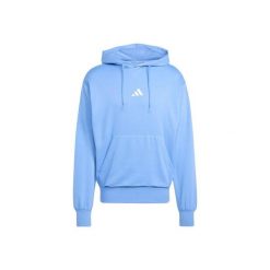 Bluza męska adidas Essentials Feelcozy Fleece Hoodie. Niebieskie bluzy bez kaptura męskie Adidas, m, z bawełny. Za 171.99 zł.