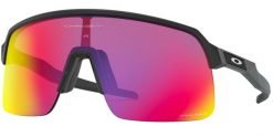Okulary Mężczyzna OAKLEY SUTRO LITE – UNISEX. Czarne okulary przeciwsłoneczne męskie Oakley, z acetatu. Za 727.90 zł.