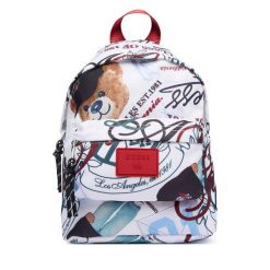 Plecak Guess. Plecaki damskie Guess, z aplikacjami, sportowe. Za 174.99 zł.