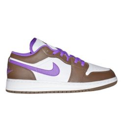 Buty sportowe Sneakersy Air Jordan 1 Low GS. Buty sportowe na co dzień damskie Jordan, bez wzorów. Za 439.00 zł.