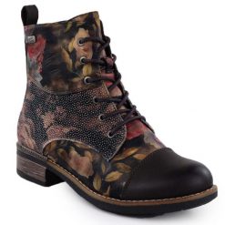 Botki damskie workery w kwiaty Rieker 94611-91. Brązowe botki damskie Rieker, ze skóry ekologicznej, bez obcasa, bez zapięcia. Za 419.00 zł.