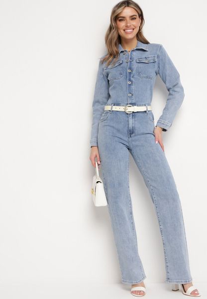 Niebieski Jeansowy Kombinezon z Bawełny z Długim Rękawem i Spodniami Zapinany na Guziki Lystar. Niebieskie kombinezony damskie Born2be, l, bez wzorów, z bawełny, eleganckie, bez kołnierzyka, bez ramiączek, długie. Za 219.99 zł.