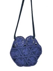 BLE Torebka w kolorze niebieskim - 15 x 15 x 4 cm rozmiar: onesize. Niebieskie torebki klasyczne damskie BLE, bez wzorów, z materiału, bez dodatków. Za 170.42 zł.