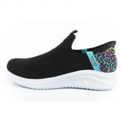 Buty do chodzenia damskie Skechers 303801LBKMT. Czarne buty sportowe na co dzień damskie Skechers, bez wzorów, z materiału, trekkingowe. Za 331.00 zł.