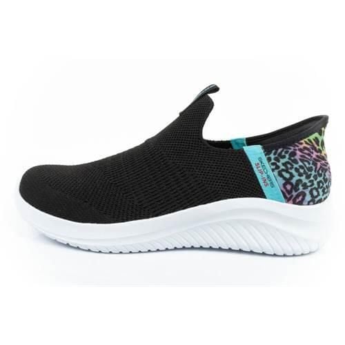 Buty do chodzenia damskie Skechers 303801LBKMT. Czarne buty sportowe na co dzień damskie Skechers, bez wzorów, z materiału, trekkingowe. Za 334.00 zł.