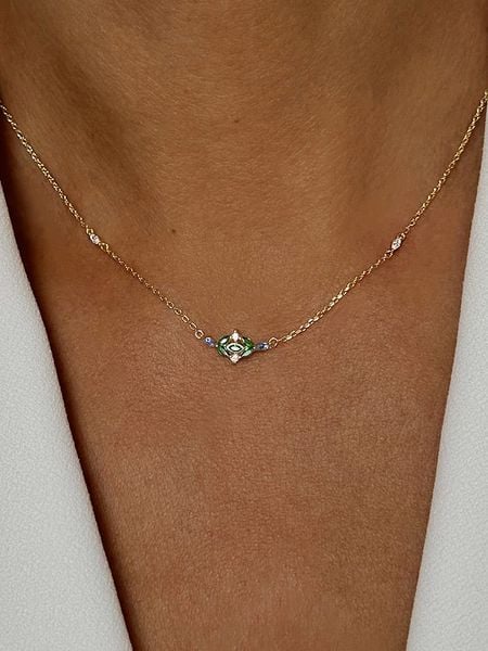 Les Petites Précieuses Pozłacany naszyjnik z elementem ozdobnym - dł. 40 cm rozmiar: onesize. Niebieskie naszyjniki damskie Les Petites Précieuses, pozłacane. Za 118.28 zł.