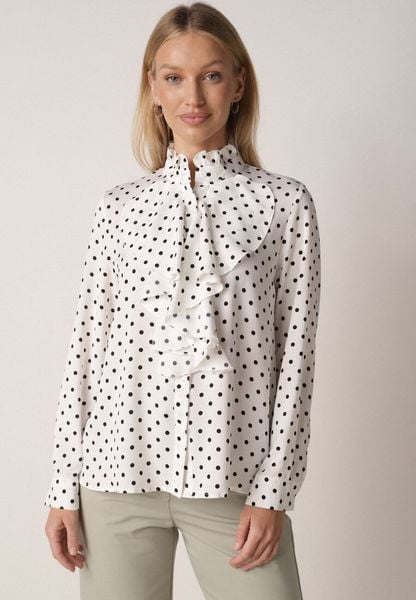 Biała Wiskozowa Koszula w Kropki ze Stójką z Ozdobnymi Falbanami Isamene. Białe koszule damskie Born2be, m, bez wzorów, z jeansu, klasyczne, bez kołnierzyka, bez ramiączek. Za 129.99 zł.