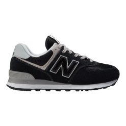 Buty do chodzenia męskie New Balance 574. Czarne buty sportowe na co dzień męskie New Balance, z gumy, bez zapięcia, trekkingowe, New Balance 574. Za 549.00 zł.