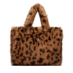 Torebka Guess. Brązowe torebki klasyczne damskie Guess, z aplikacjami, bez dodatków. Za 394.99 zł.