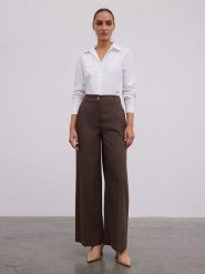 BGN Spodnie w kolorze brązowym rozmiar: 34. Brązowe spodnie materiałowe damskie BGN, bez wzorów, z materiału. Za 139.87 zł.