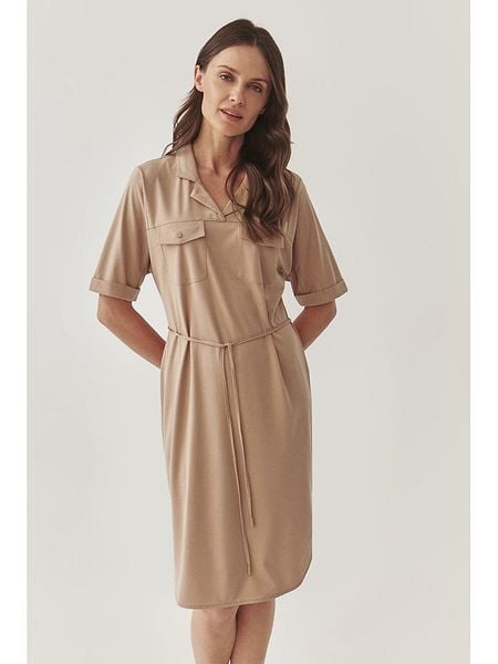 TATUUM Sukienka w kolorze beżowym rozmiar: S. Brązowe sukienki damskie Tatuum, na co dzień, s, bez wzorów, z tkaniny, bez kołnierzyka, bez ramiączek, midi, proste. Za 162.87 zł.