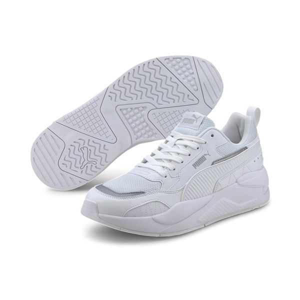 Obuwie Sportowe Męskie Puma X-Ray 2 Square Biały. Białe obuwie do biegania damskie Puma. Za 368.45 zł.