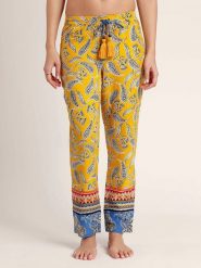 Admas Spodnie w kolorze żółtym rozmiar: XL. Żółte spodnie materiałowe damskie admas, bez wzorów, z materiału. Za 73.99 zł.