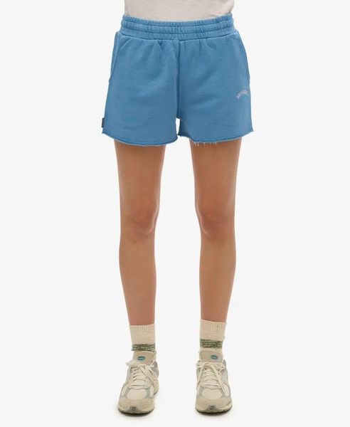 Superdry Szorty Essential Logo Garment Dye – 100% bawełna organiczna, luźny krój. Niebieskie szorty damskie Superdry., bez wzorów, z bawełny. Za 158.45 zł.