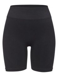 Copenhagen Studios Szorty sportowe w kolorze czarnym rozmiar: S. Czarne spodenki sportowe damskie Copenhagen Studios, s, outdoorowe. Za 34.95 zł.