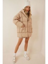 Happiness Istanbul Płaszcz pikowany w kolorze beżowym rozmiar: onesize. Brązowe płaszcze damskie Happiness Istanbul, bez wzorów. Za 182.45 zł.