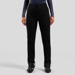 Spodnie wiatroodporne damskie ODLO Zeroweight Windproof X Warm Pants Regular. Czarne spodnie dresowe damskie Odlo, na zimę, bez wzorów. Za 799.99 zł.