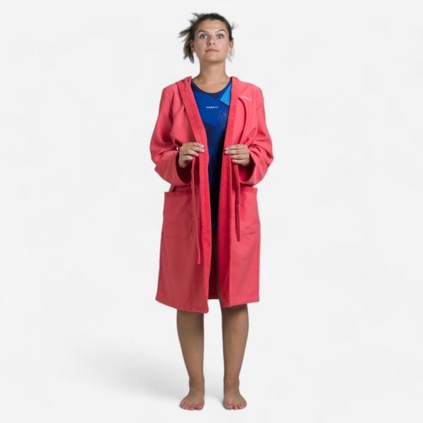 Szlafrok na basen damski Watko 500 Compact. Czerwone szlafroki damskie NABAIJI, xl, bez wzorów, z bawełny. Za 119.99 zł.