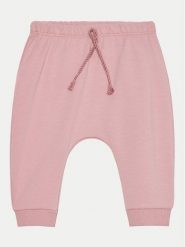 United Colors Of Benetton Spodnie dresowe 35Q2AF023 Różowy Regular Fit. Czerwone spodnie dziewczęce United Colors Of Benetton, z bawełny. Za 39.99 zł.