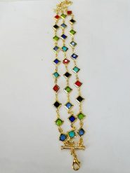 L'Atelier de Gaia Pozłacana bransoletka z kamieniami ozdobnymi rozmiar: onesize. Zielone bransoletki damskie L'Atelier de Gaia, pozłacane. Za 91.77 zł.