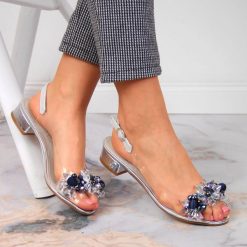 Sandały damskie transparentne z kamieniami srebrne Sabatina 380-9. Szare sandały damskie Sabatina, bez wzorów, z materiału, bez obcasa. Za 239.99 zł.