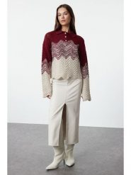 Trendyol Sweter w kolorze kremowo-bordowym rozmiar: M. Czerwone swetry klasyczne damskie Trendyol, m, bez kołnierzyka. Za 78.99 zł.