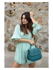 Christian Laurier Skórzana torebka "Lali" w kolorze morskim - 23 x 20 x 11 cm rozmiar: onesize. Niebieskie torebki klasyczne damskie Christian Laurier, bez wzorów, z materiału, bez dodatków. Za 325.95 zł.