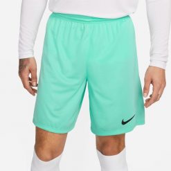 Spodnie piłkarskie męskie Nike Dry Park Iii. Czerwone szorty męskie Nike, bez wzorów, sportowe. Za 143.00 zł.