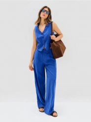 Spodnie wide leg z lyocellem i domieszką lnu - niebieski. Niebieskie spodnie materiałowe damskie Sinsay, bez wzorów, z lyocellu. Za 59.99 zł.