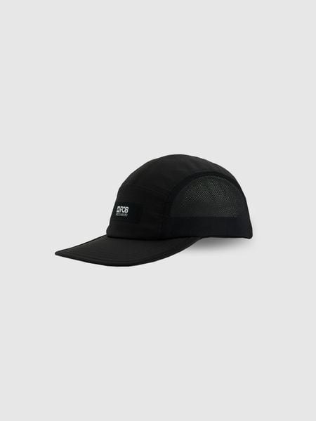 4F Czapka z daszkiem strapback uniseks - czarny XS/S (56cm). Czarne czapki z daszkiem damskie 4f, bez wzorów. Za 59.99 zł.