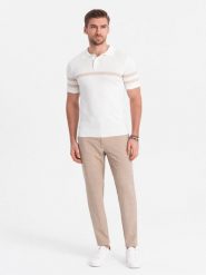 Męskie spodnie o klasycznym kroju w delikatną kratę - piaskowe V2 OM-PACP-0187 - XXL. Spodnie materiałowe męskie Ombre Clothing, bez wzorów, z materiału, klasyczne. Za 143.99 zł.
