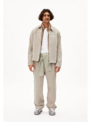 Armedangels Kurtka przejściowa "Constaa" w kolorze beżowym rozmiar: L. Brązowe kurtki męskie ARMEDANGELS, l, bez wzorów, z bawełny, bez kaptura. Za 239.86 zł.