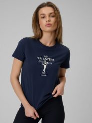 4F T-shirt regular z nadrukiem damski - granatowy L. Niebieskie t-shirty damskie 4f, l, bez wzorów, z bawełny, bez kołnierzyka. Za 49.99 zł.