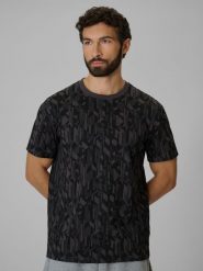 4F T-shirt regular z nadrukiem męski - czarny L. Czarne t-shirty męskie 4f, l, bez wzorów, z bawełny, bez kołnierzyka. Za 79.99 zł.