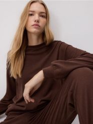 Gładka bluza - brązowy. Brązowe bluzy bez kaptura damskie Reserved, l, z dzianiny. Za 89.99 zł.