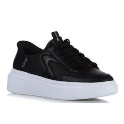 Buty Sportowe Damskie Skechers Cordova Classic New Reign. Czarne buty sportowe na co dzień damskie Skechers, bez wzorów, trekkingowe. Za 307.99 zł.